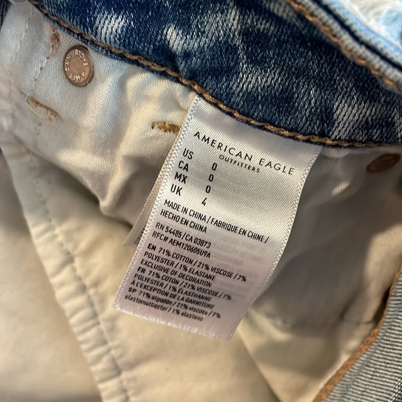 American Eagle jean shorts size 0. - Picture 4 of 5